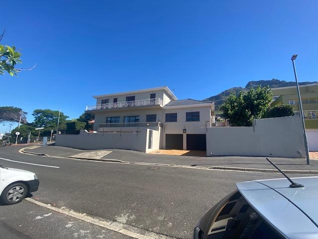 8 Bedroom Property for Sale in Walmer Estate Western Cape